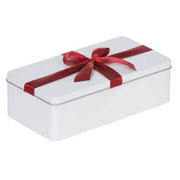 Pralinenschachteln: Geschenkdose für kleine Stollen oder Gebäck; rechteckige Stülpdeckeldose aus Weißblech. Weiß, mit aufgedrucktem rotem Geschenkband.