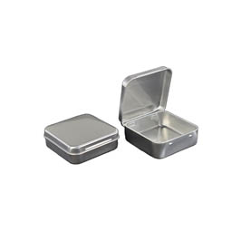 Aluminiumbehälter: quadratische Stülpdeckeldose blank; Abmessung: 77x77x27 mm aus Aluminium, 