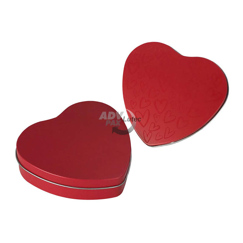 Stülpdeckeldose in Herzform mit modernem Herzchenprint in sanftem Rosa. Ansicht Vorder- und Rückseite