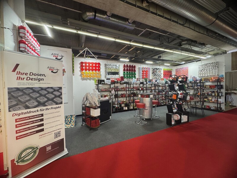 ADV PAX Lutec Messestand christmasworld 2026 Frankfurt, B2B Verpackungslösungen, Weißblechdosen, Sonderformen