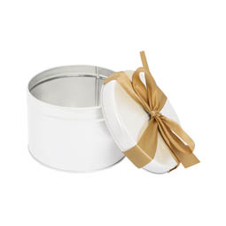 Geschenkschachteln: gold ribbon white